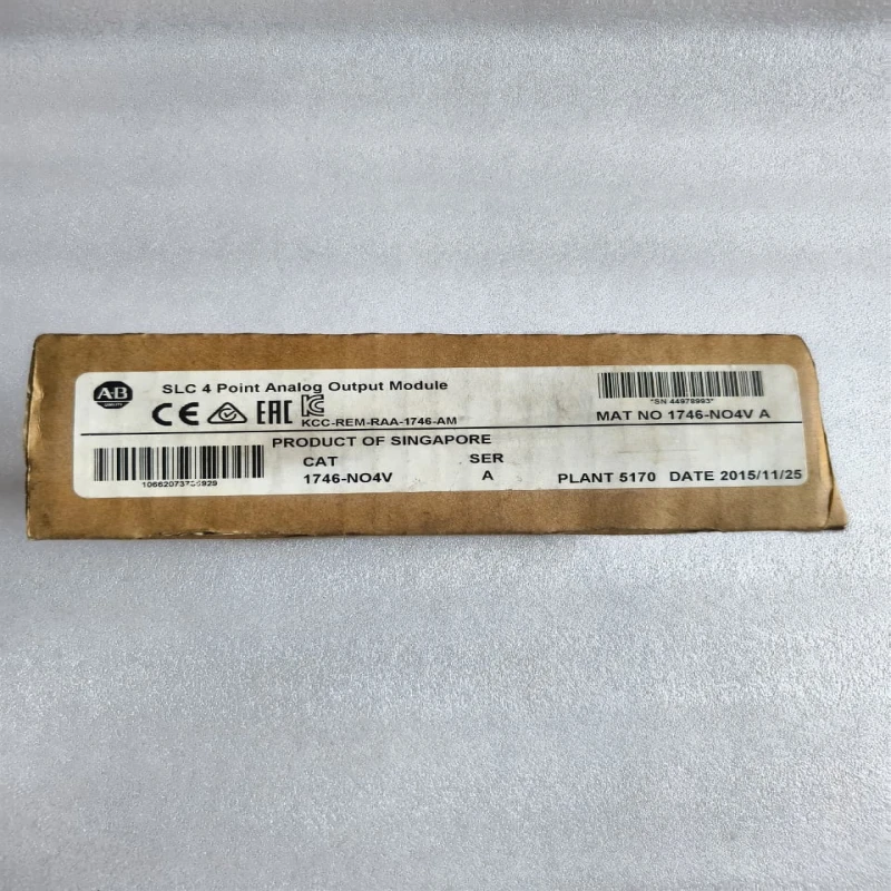 Allen-Bradley 1746-OB16 SLC 500 16-Point 24V DC Source Output Module thumbnail 7020